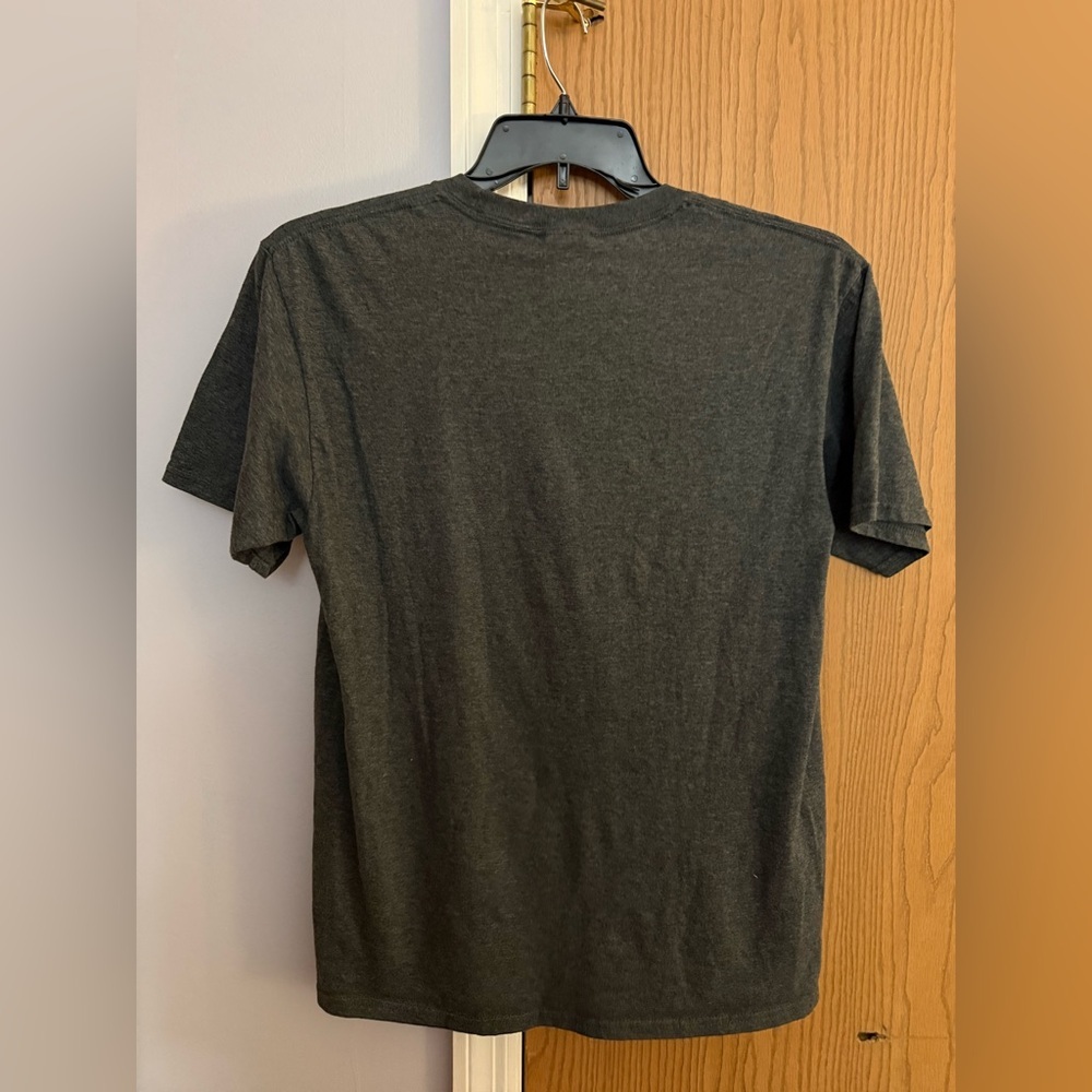 Port and Company Vintage 2008 Limited Edition Gray T-Shirt - Picture 2 of 3